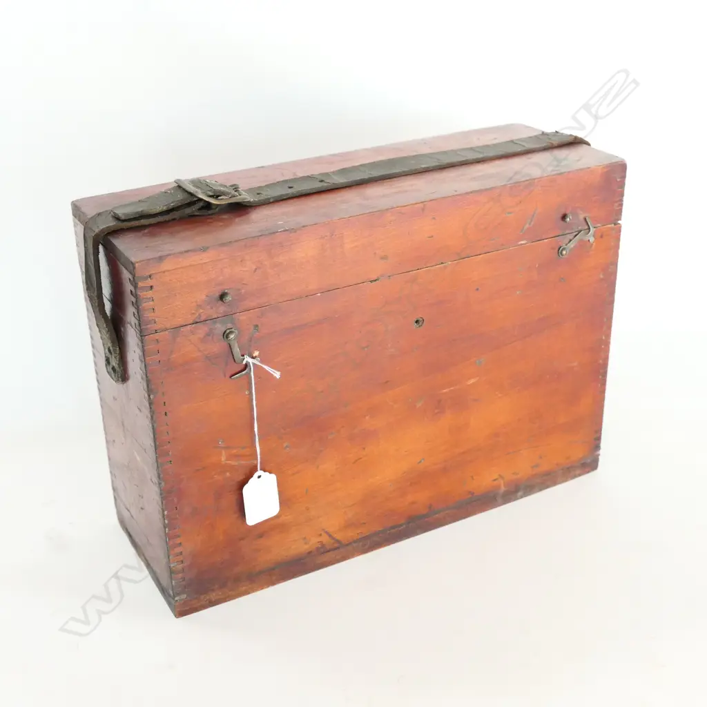 L.S STARRETT, ATHOL, MASS, USA CHROME STEEL SIMPLE THEODOLITE, IN PINE BOX Image 1++
